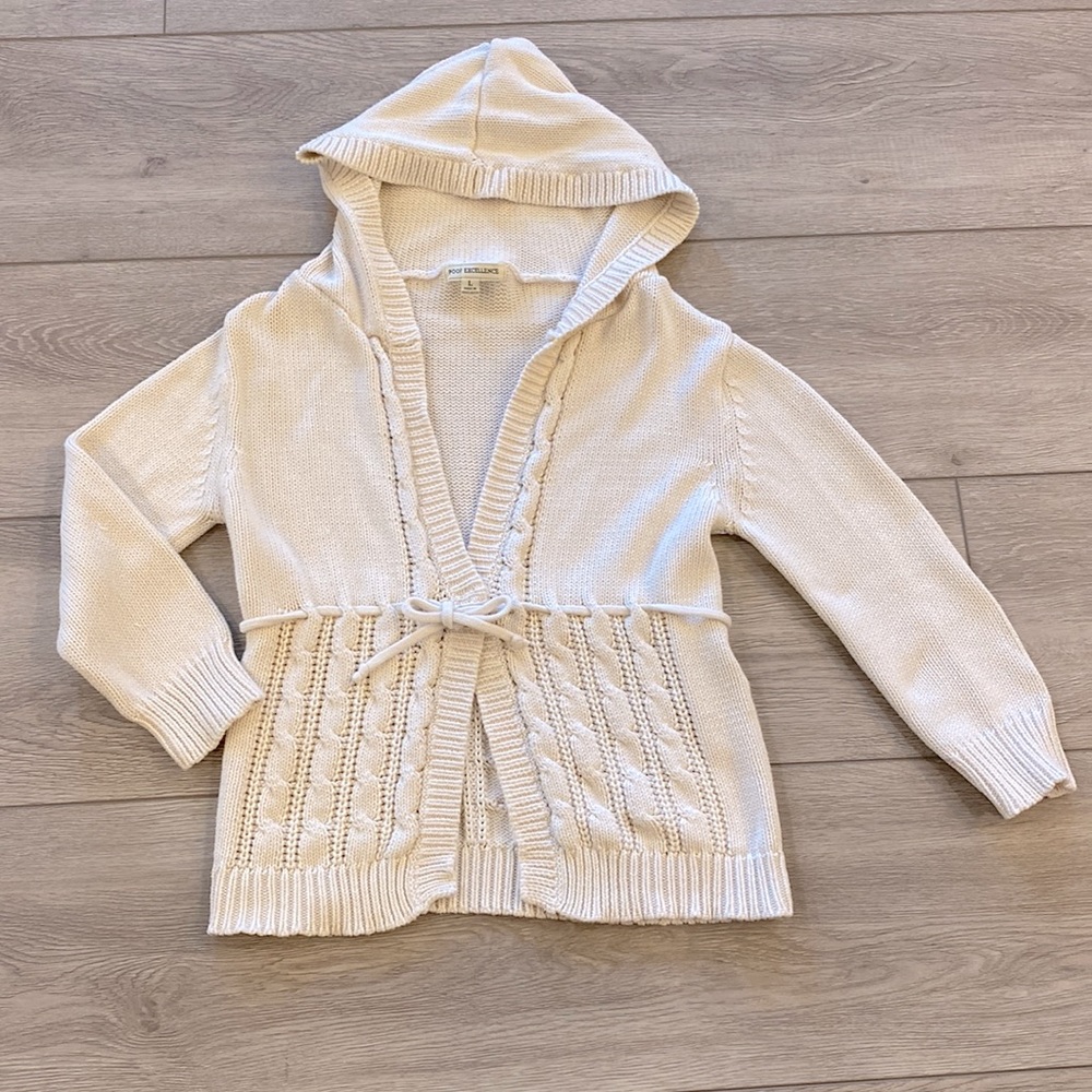 POOF EXCELLENCE CREAM SWEATER SIZE LARGE (L) 3/4 LENGTH SLEEVE